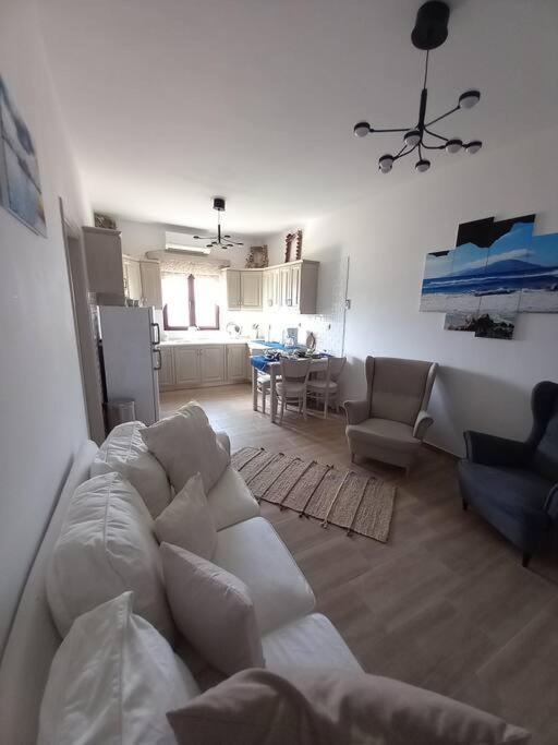 Annissa Appartment Karpathos Ngoại thất bức ảnh